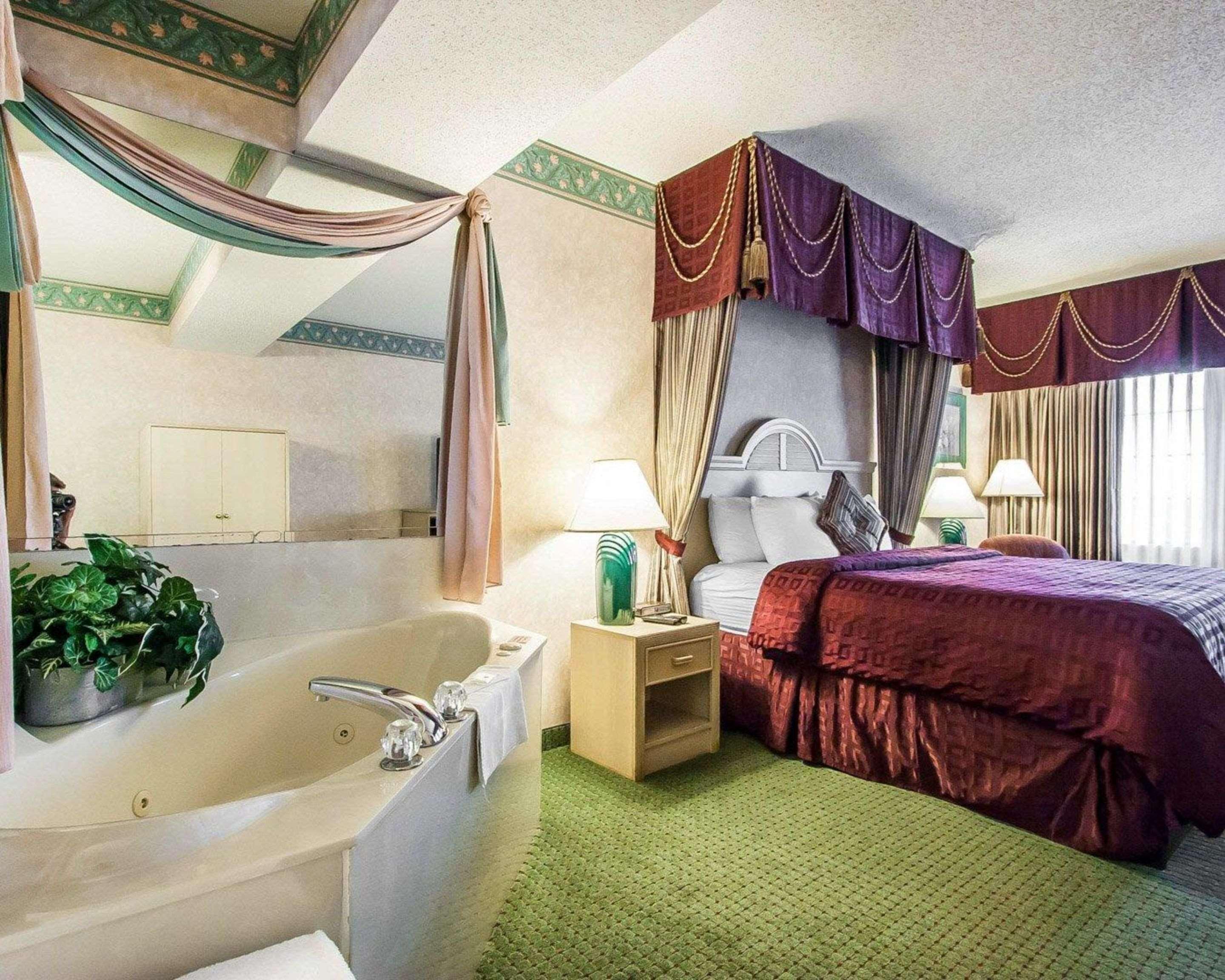 Clarion Hotel Branson Esterno foto