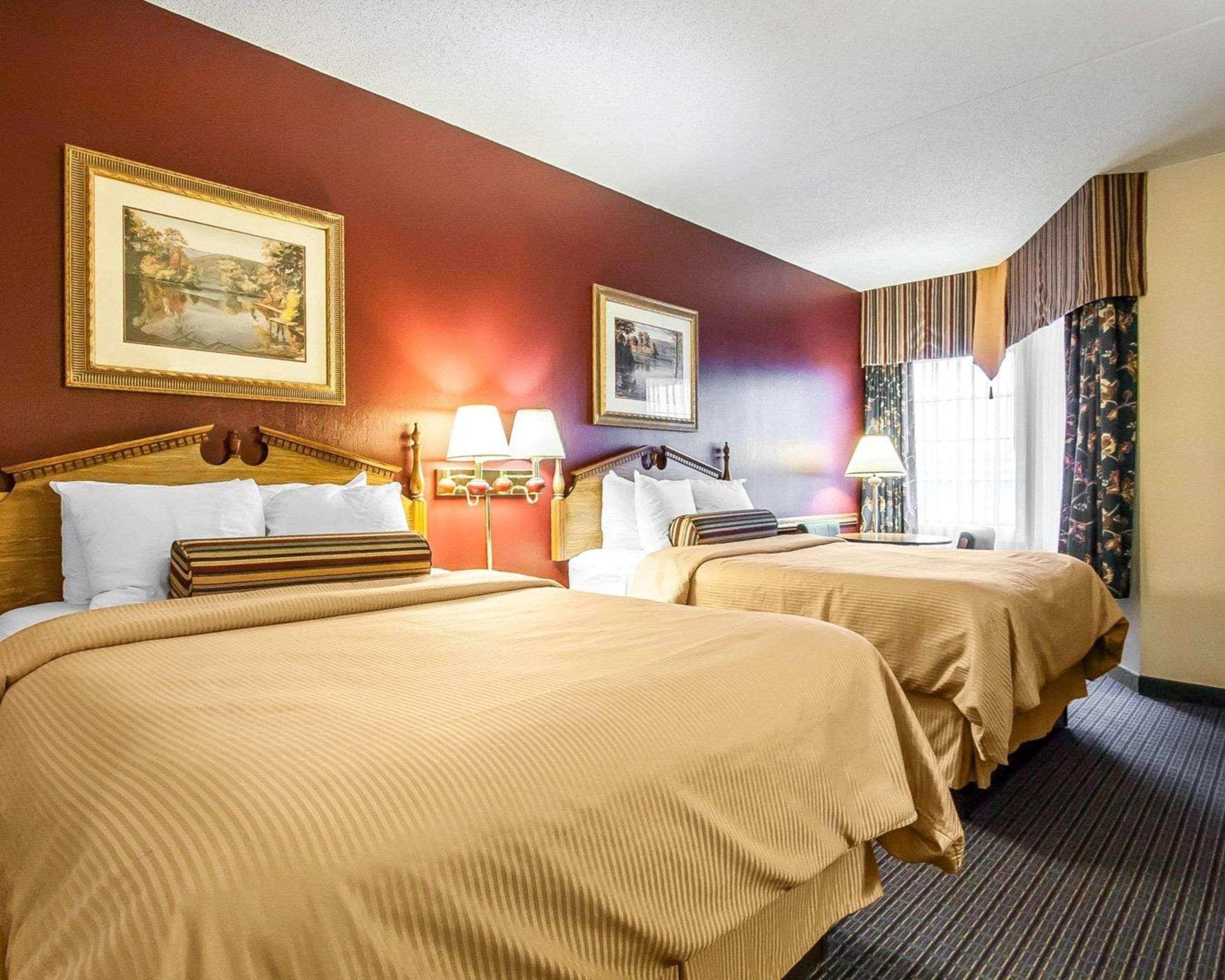 Clarion Hotel Branson Esterno foto