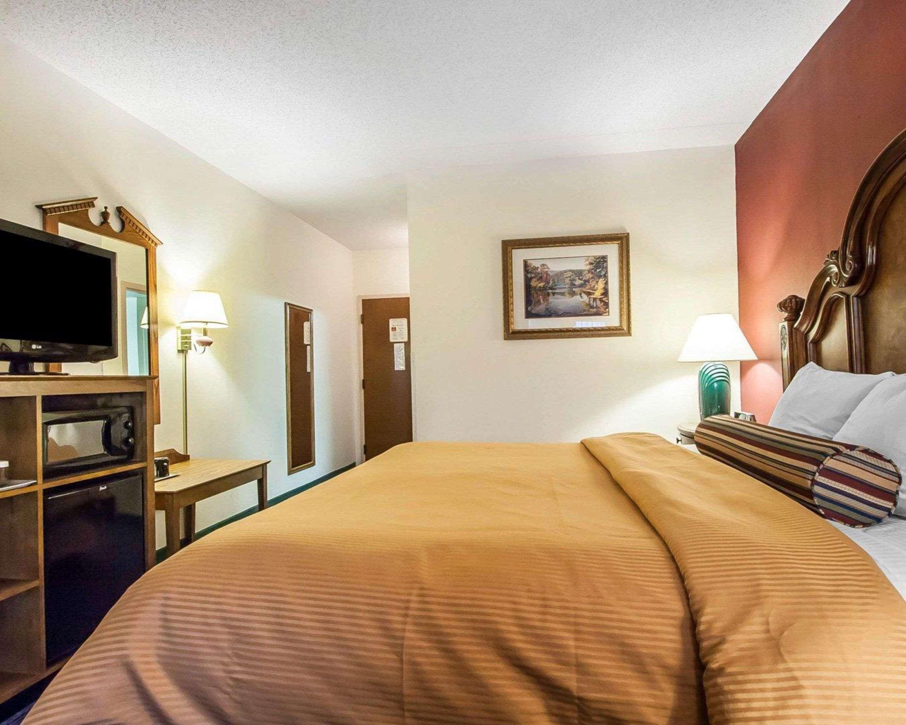 Clarion Hotel Branson Esterno foto