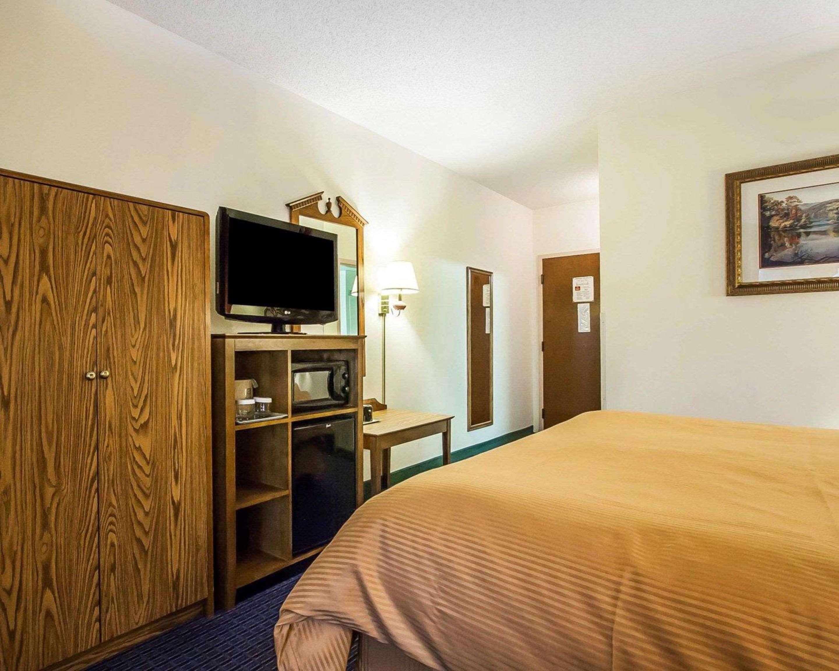 Clarion Hotel Branson Esterno foto