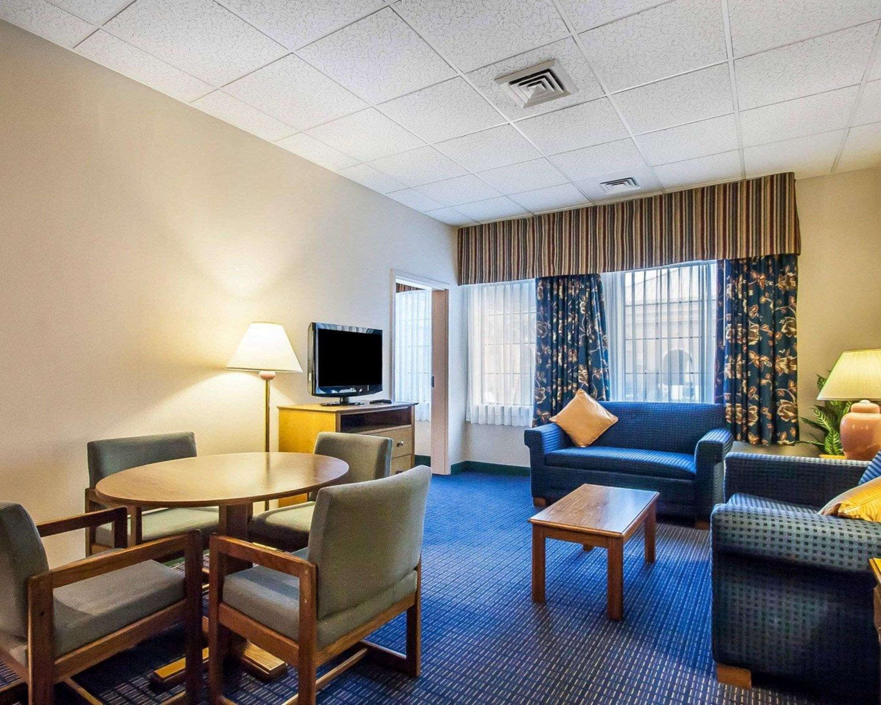 Clarion Hotel Branson Esterno foto