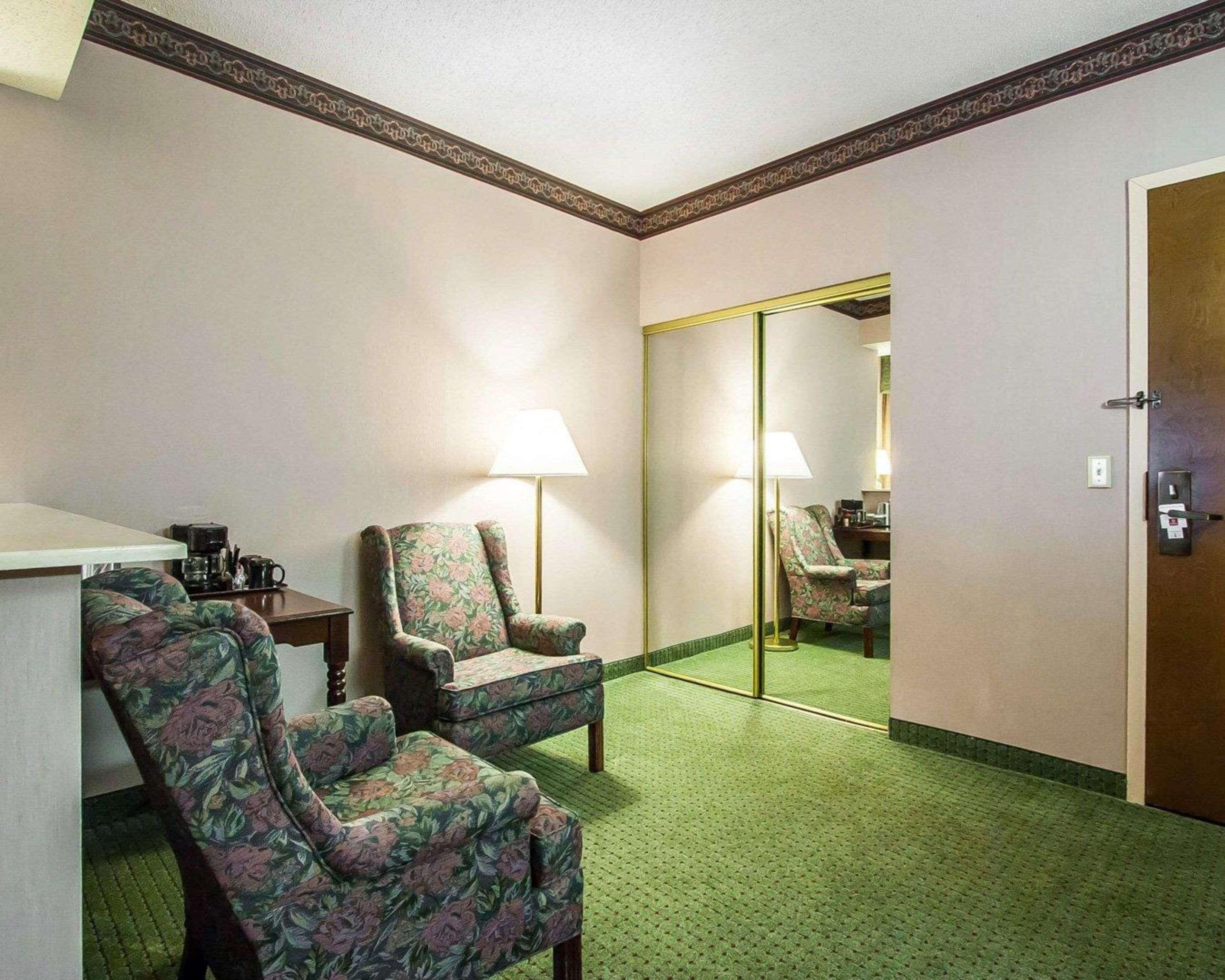 Clarion Hotel Branson Esterno foto